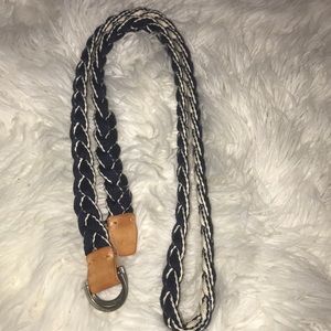 Nautica White and Navy Rope Belt